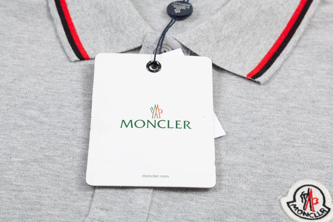 MONCLER Classic Lo GO ， Retro Same Style Polo Versatile : Gray Size：M-2XL